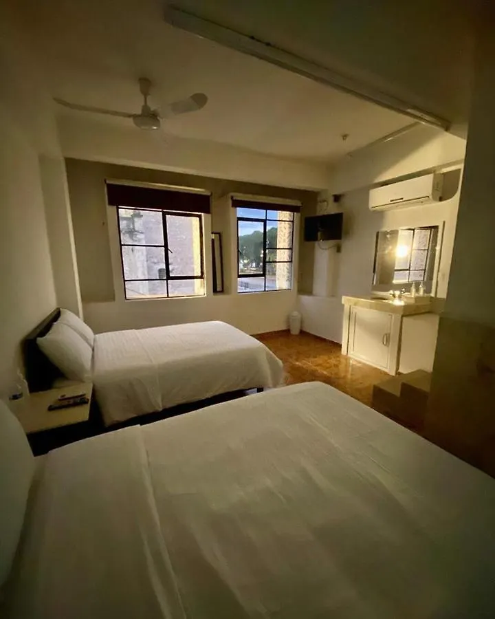 Hotel La Catedral Mérida
